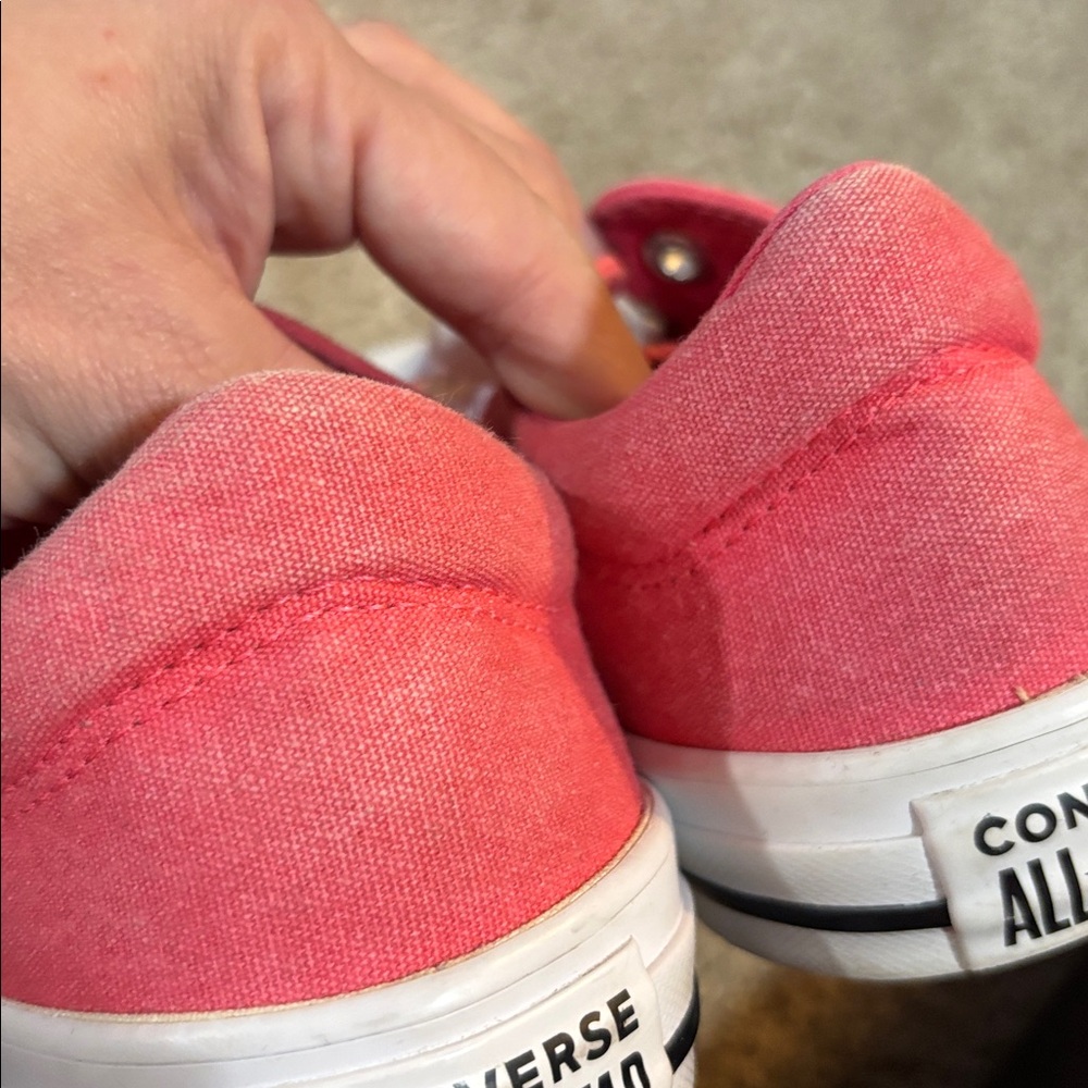 Pink Converse, size 9 - Picture 10 of 10